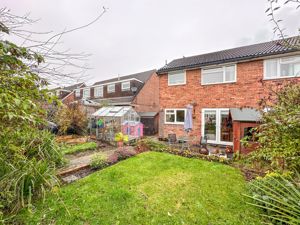 Photo 16- click for photo gallery